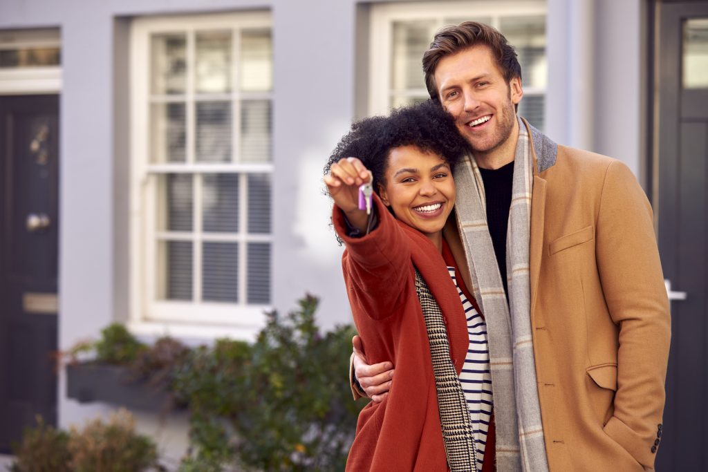 Benefits of Buying a New Home During the Holidays